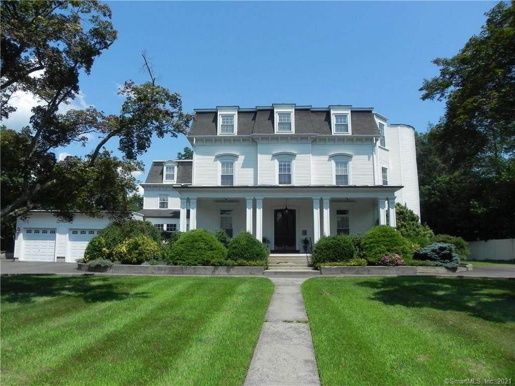 61 Seymour Avenue - Photo 1