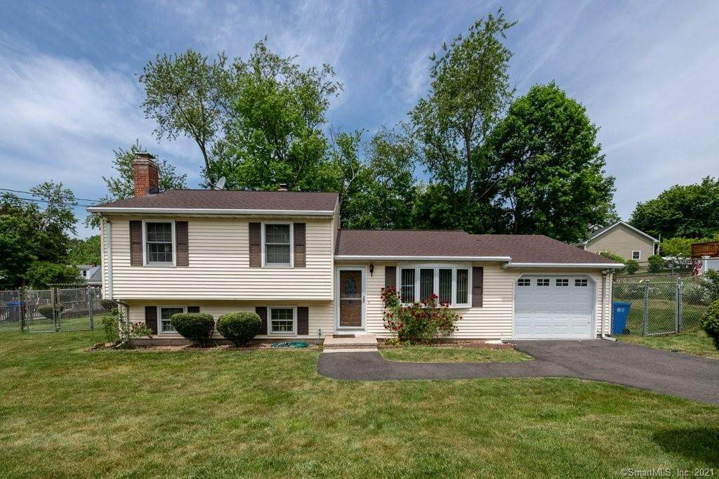 91 Anns Farm Road - Photo 1