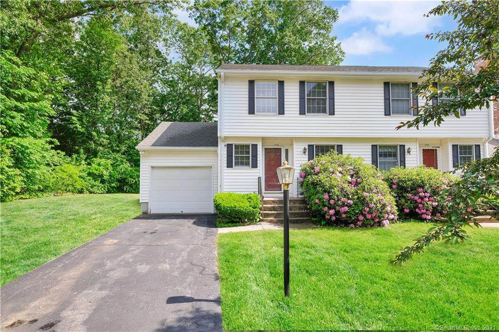 178 Eastwood Circle - Photo 1