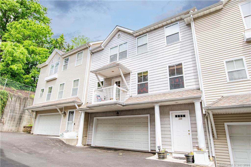 32B Benedict Avenue - Photo 1