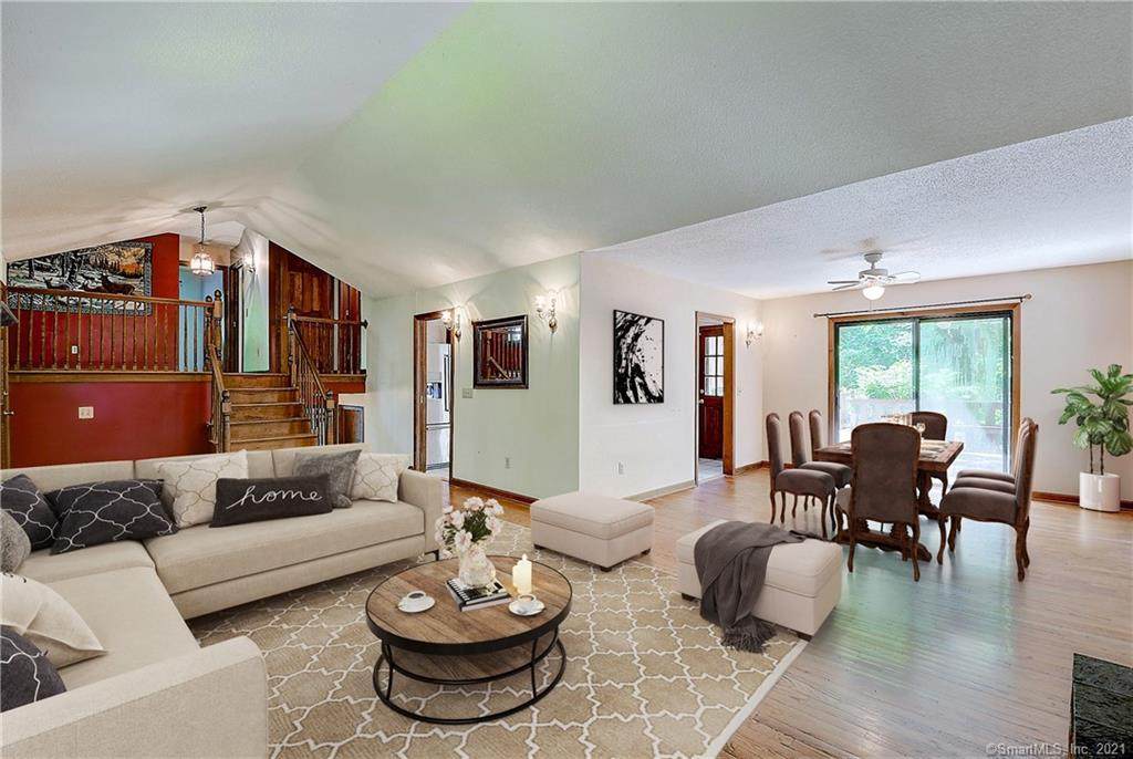 611 Merrow Road - Photo 1