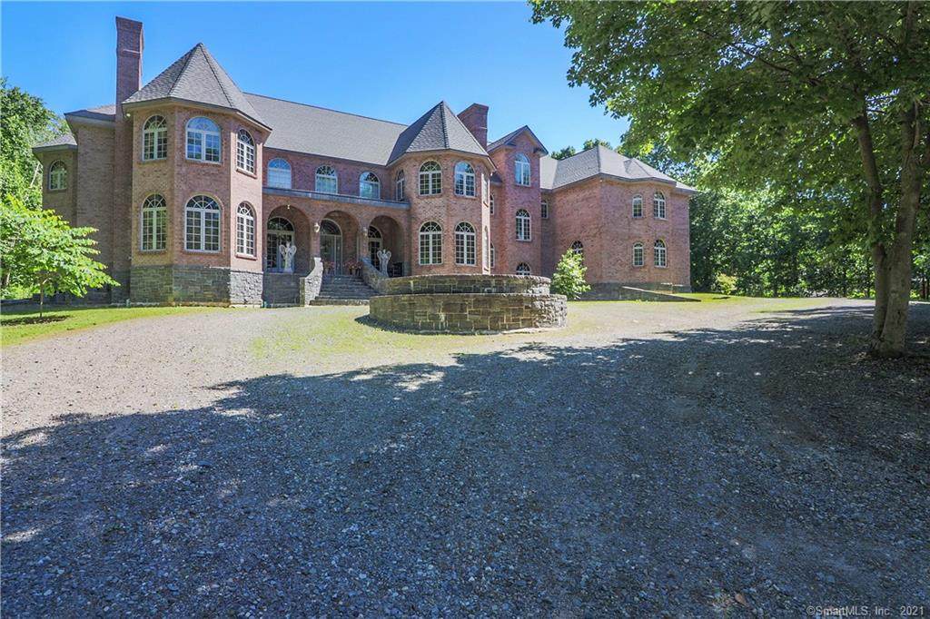 90 Harrison Drive - Photo 1