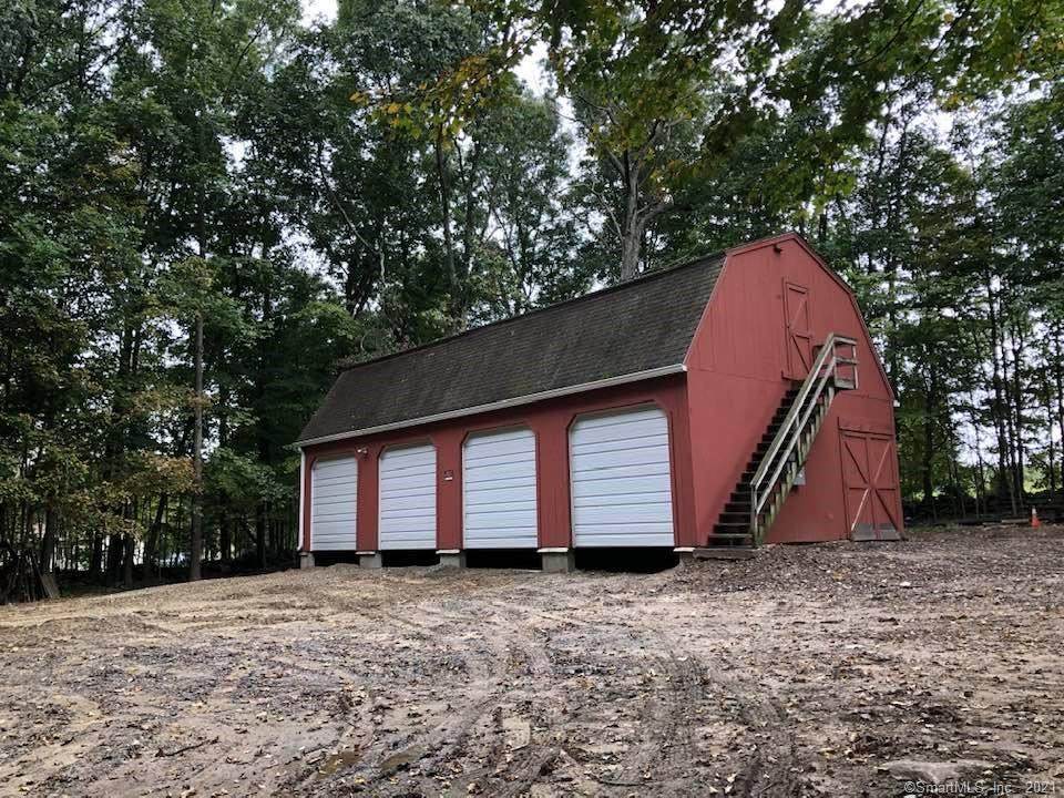 124 Boston Turnpike - Photo 1