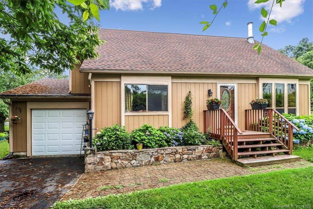 154 Andrew Avenue - Photo 1
