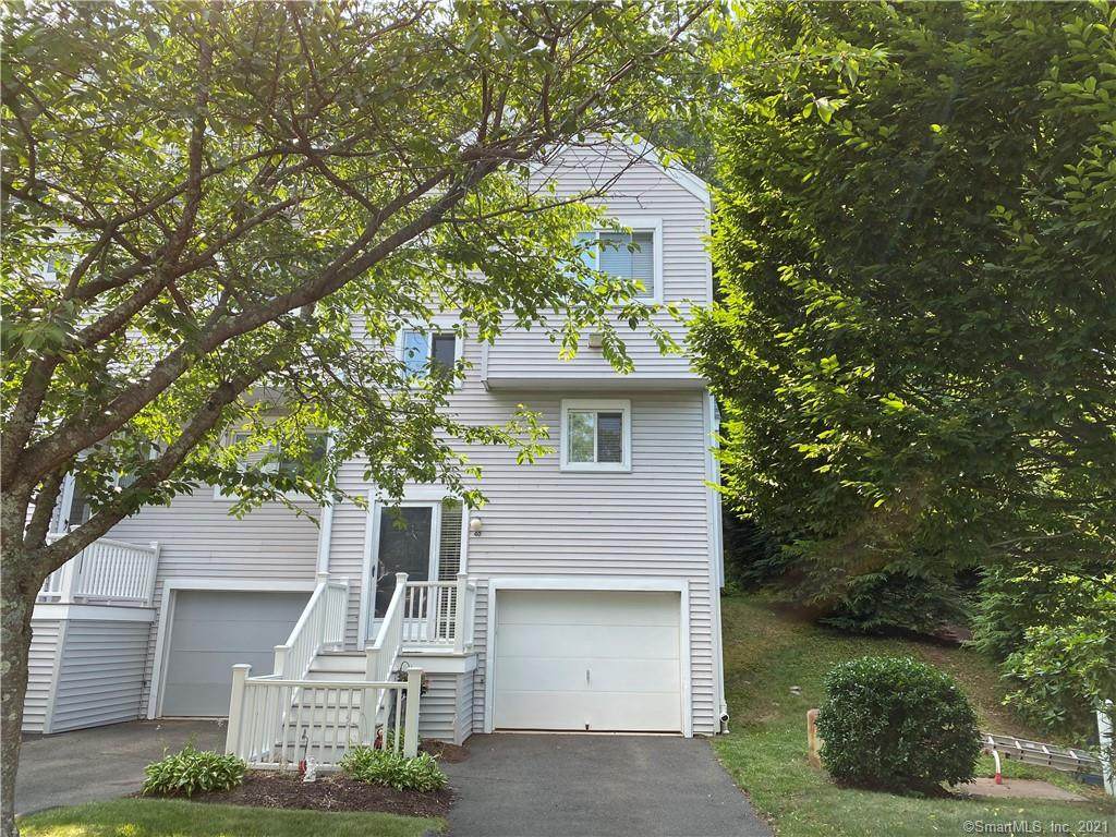 40 Country Place - Photo 1