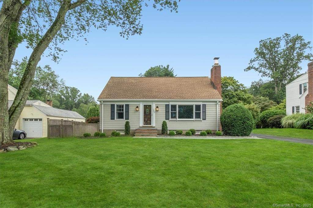 153 Figlar Avenue - Photo 1