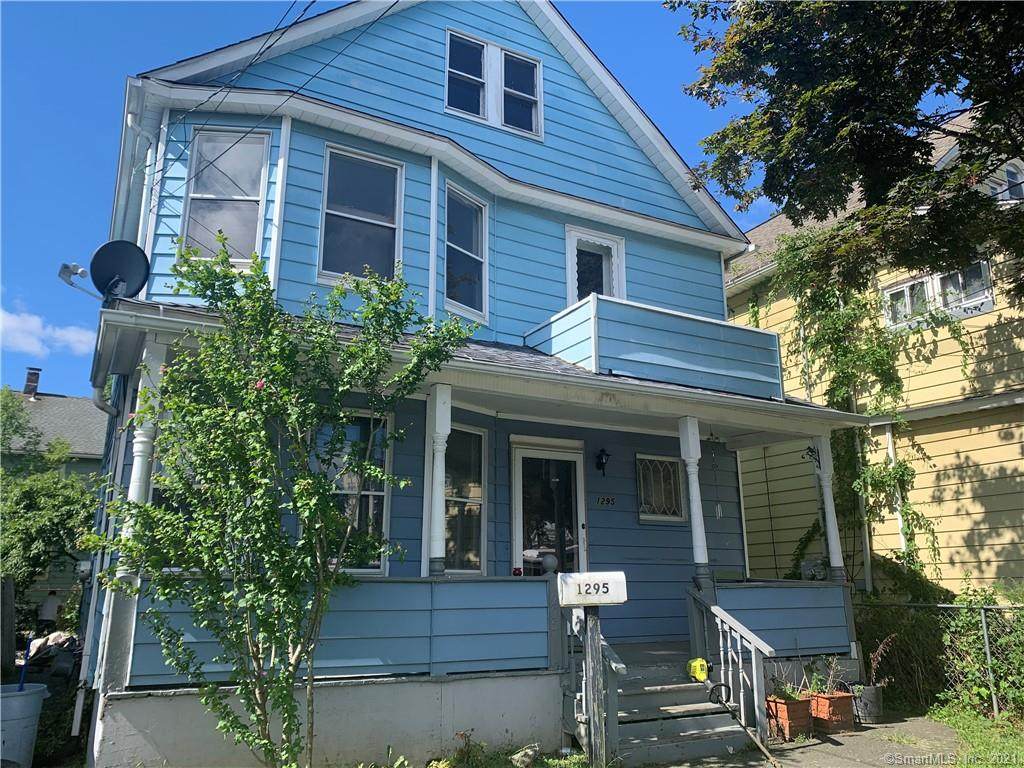 1295 Howard Avenue - Photo 1
