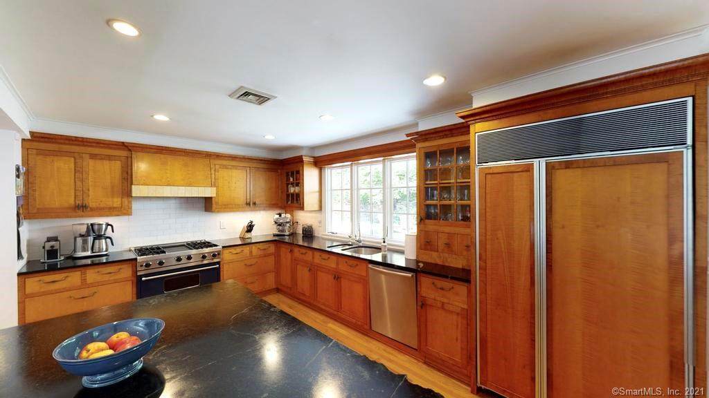 121 Peaceable Street - Photo 1