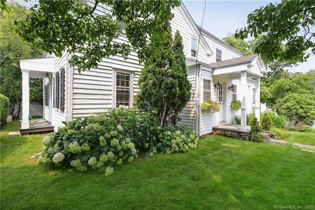 1044 North Street - Photo 1