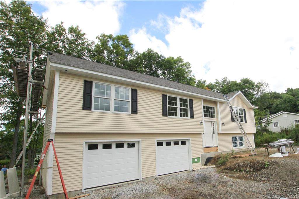 2 Kevin Drive - Photo 1