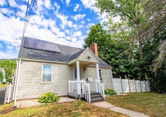 411 Quaker Lane - Photo 1