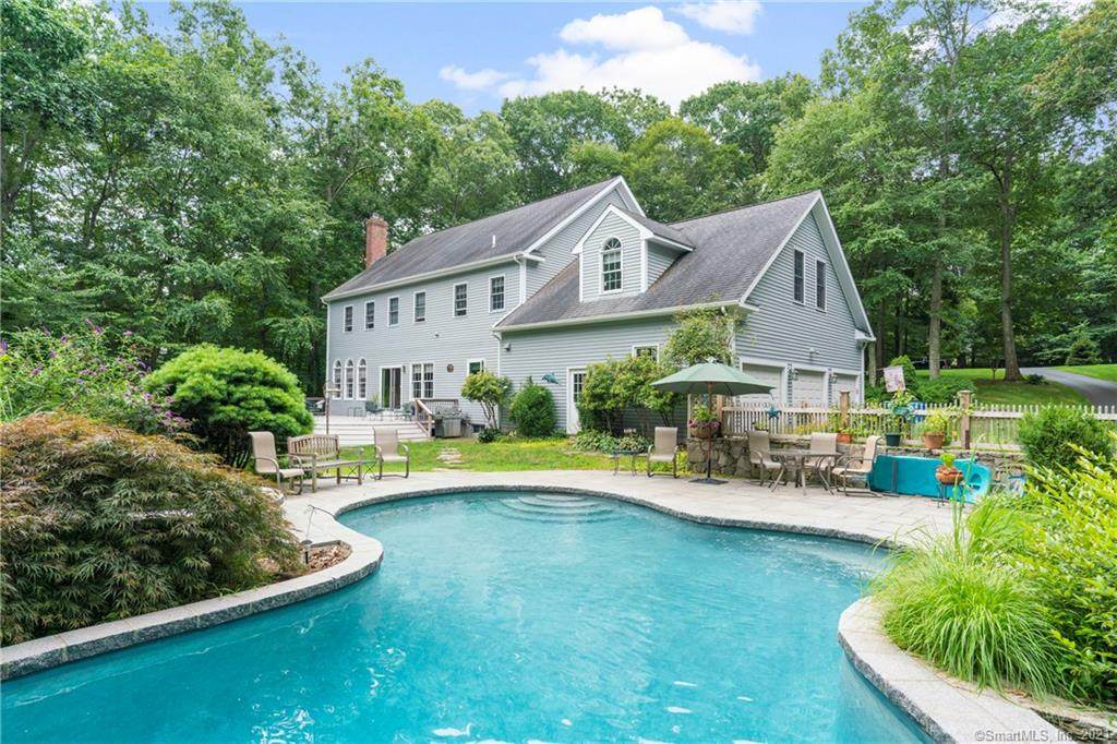 9 White Pine Lane - Photo 1
