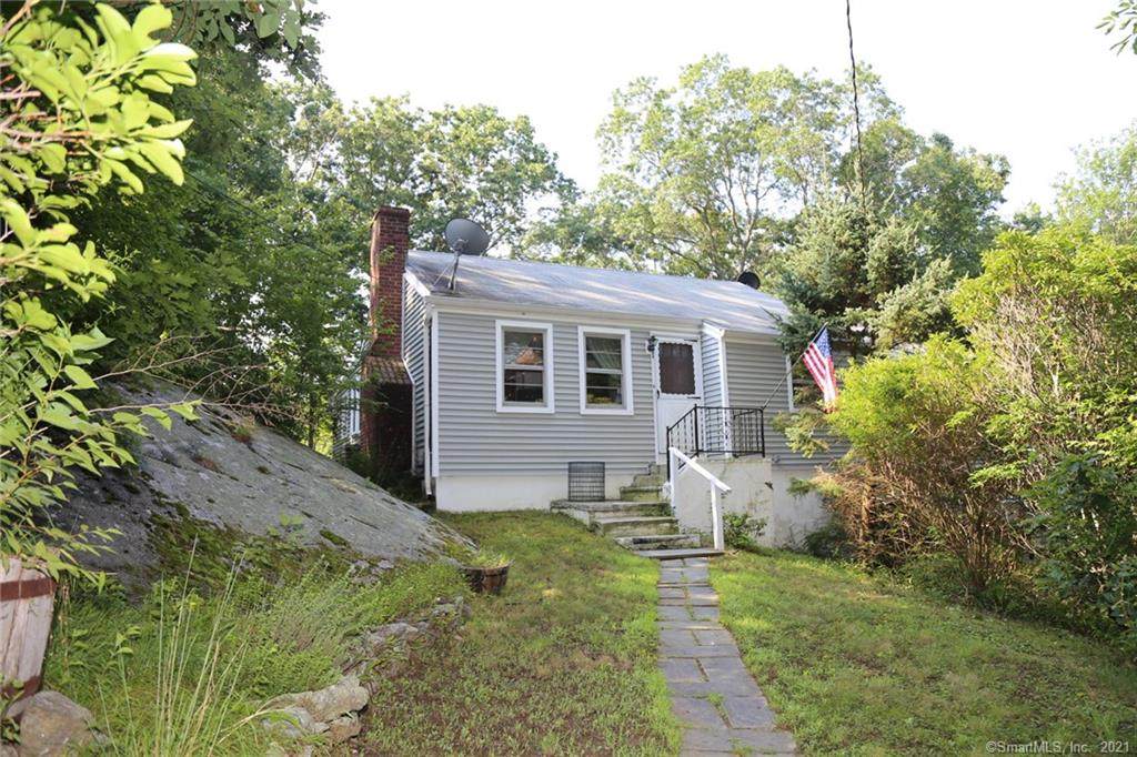 29 Spruce Hill Road - Photo 1