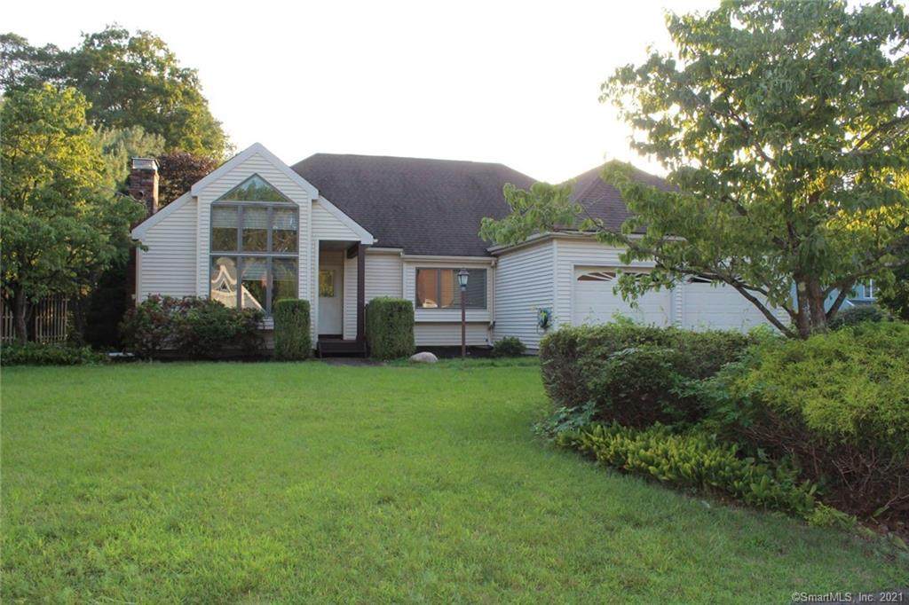 12 Robin Hill Lane - Photo 1