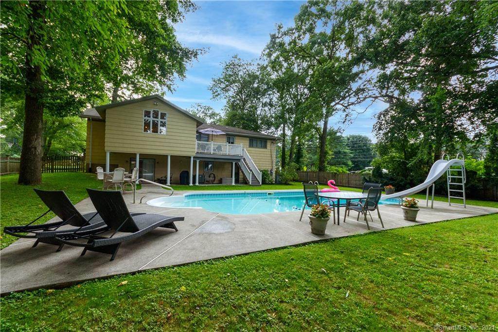 12 Cherry Hill Road - Photo 1