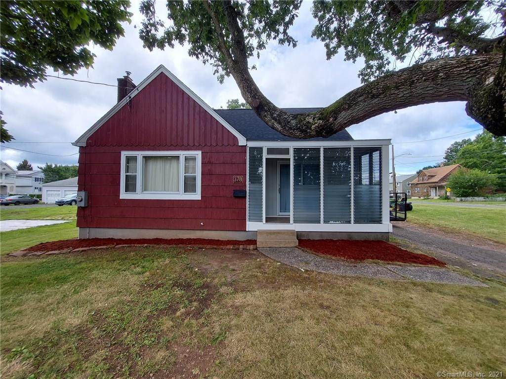 378 Farmington Avenue - Photo 1