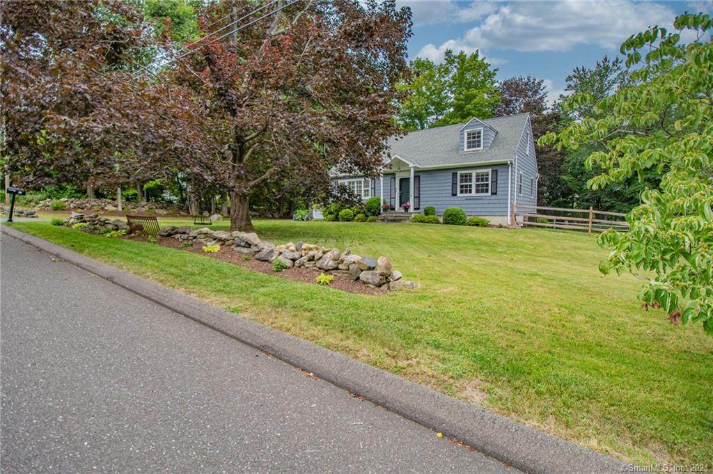 12 Highview Drive - Photo 1
