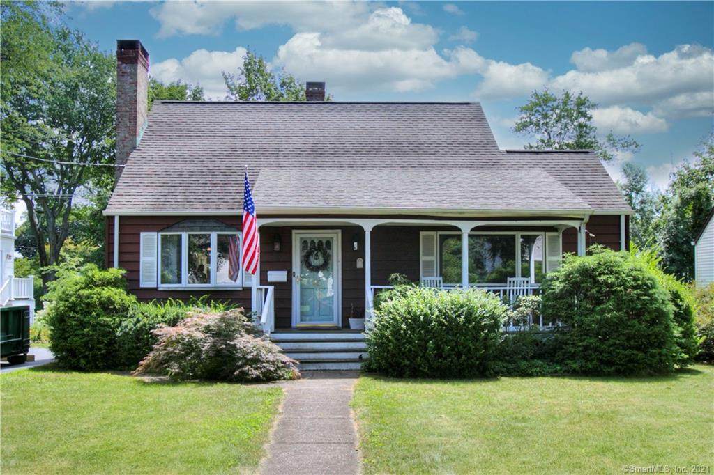25 Quaker Lane - Photo 1