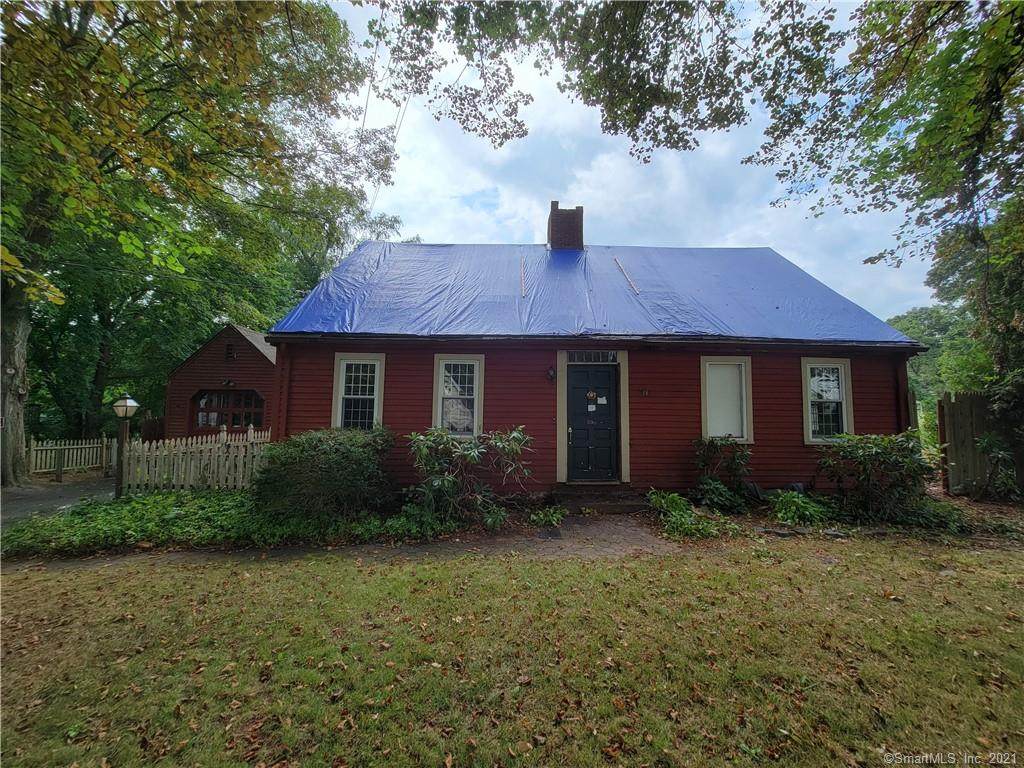 390 Evergreen Avenue - Photo 1