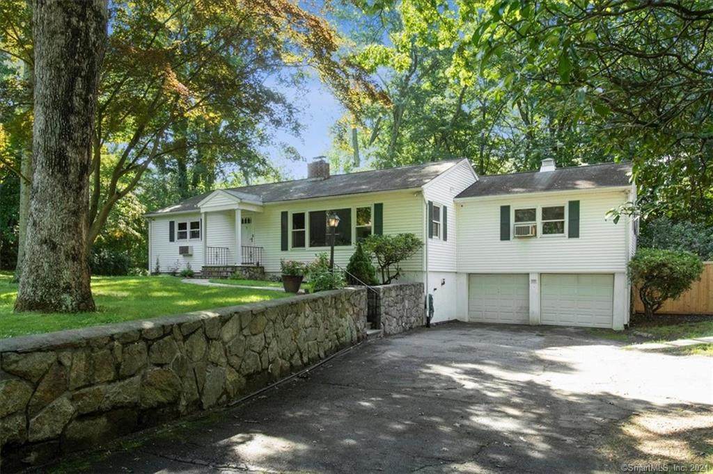 9 Bonnybrook Road - Photo 1