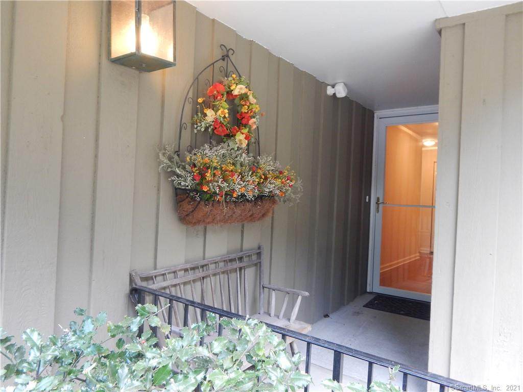 48 Ledgebrook Drive - Photo 1
