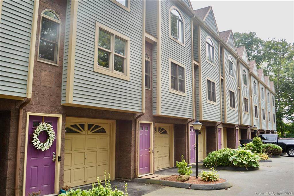 25 Rock Hill Road - Photo 1