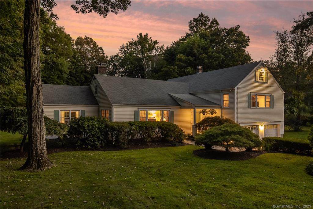 8 Bushy Ridge Road - Photo 1
