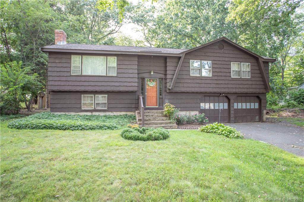 34 Oak Knoll Road - Photo 1