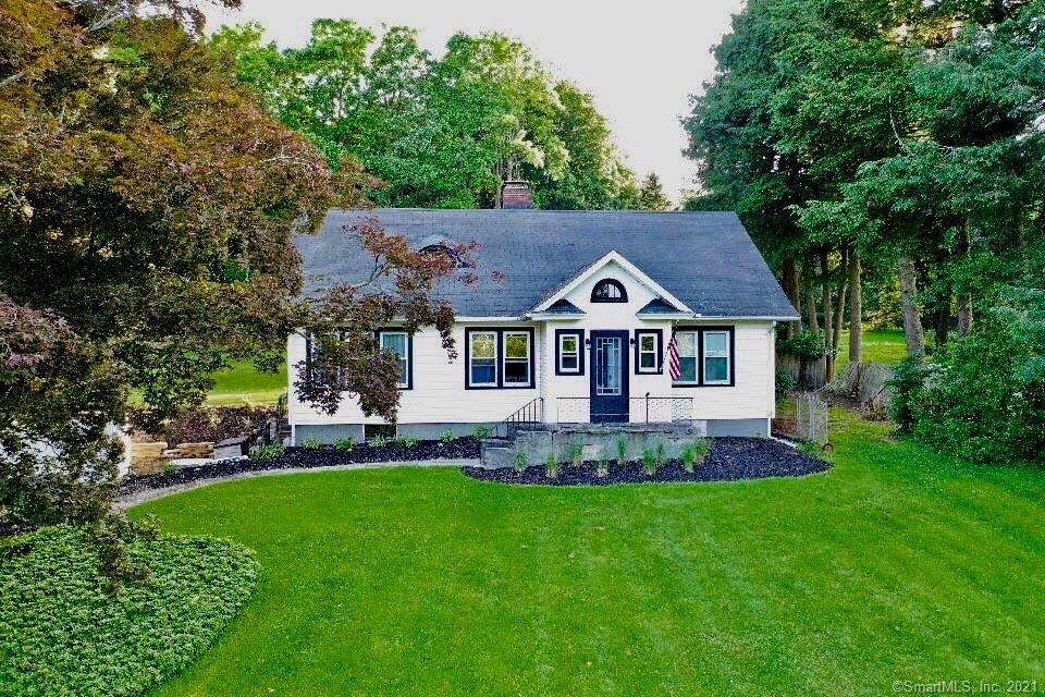 12 Elm Drive - Photo 1