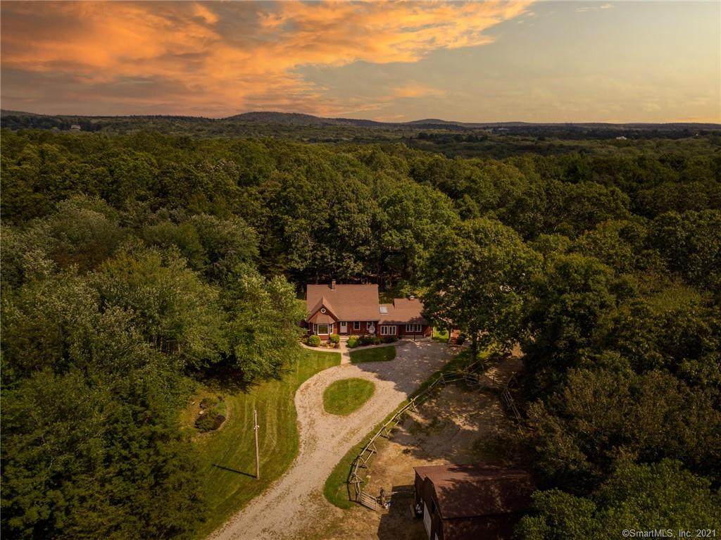 326 Nw Corner Road - Photo 1