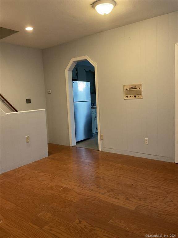 16 Lincoln Street - Photo 1
