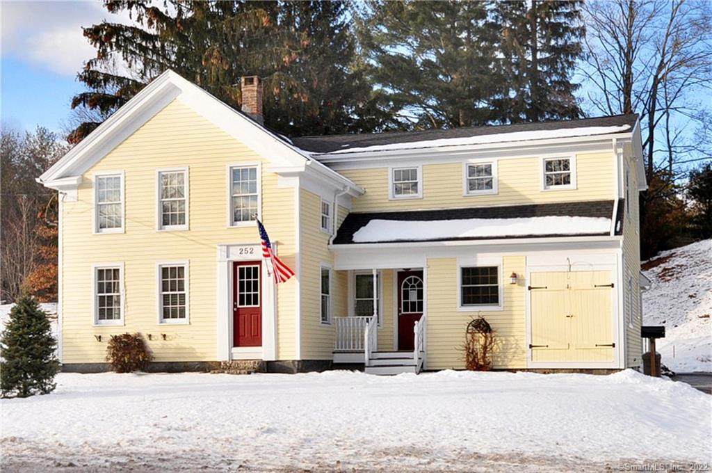 252 Spielman Highway - Photo 1