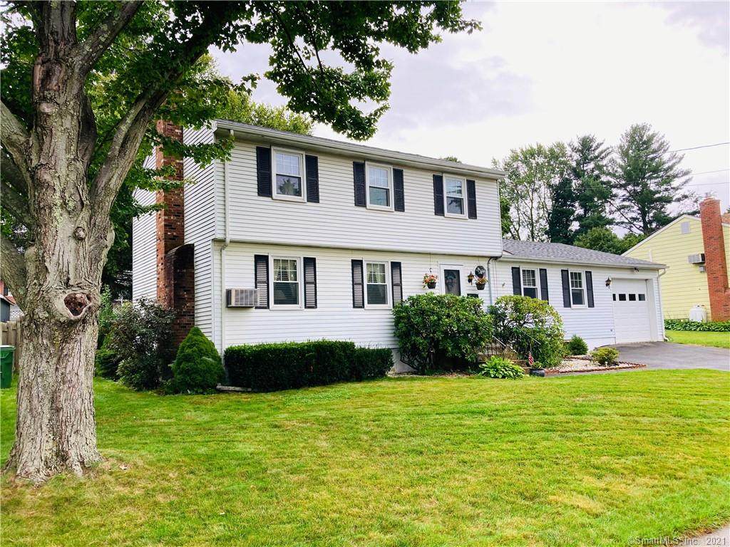 55 Robin Street - Photo 1