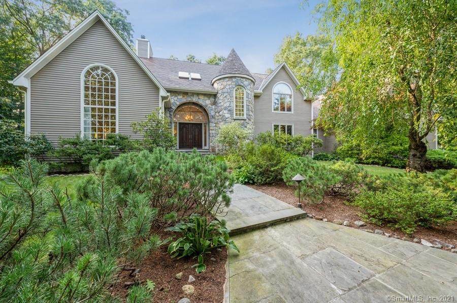 68 Valley View Drive - Photo 1