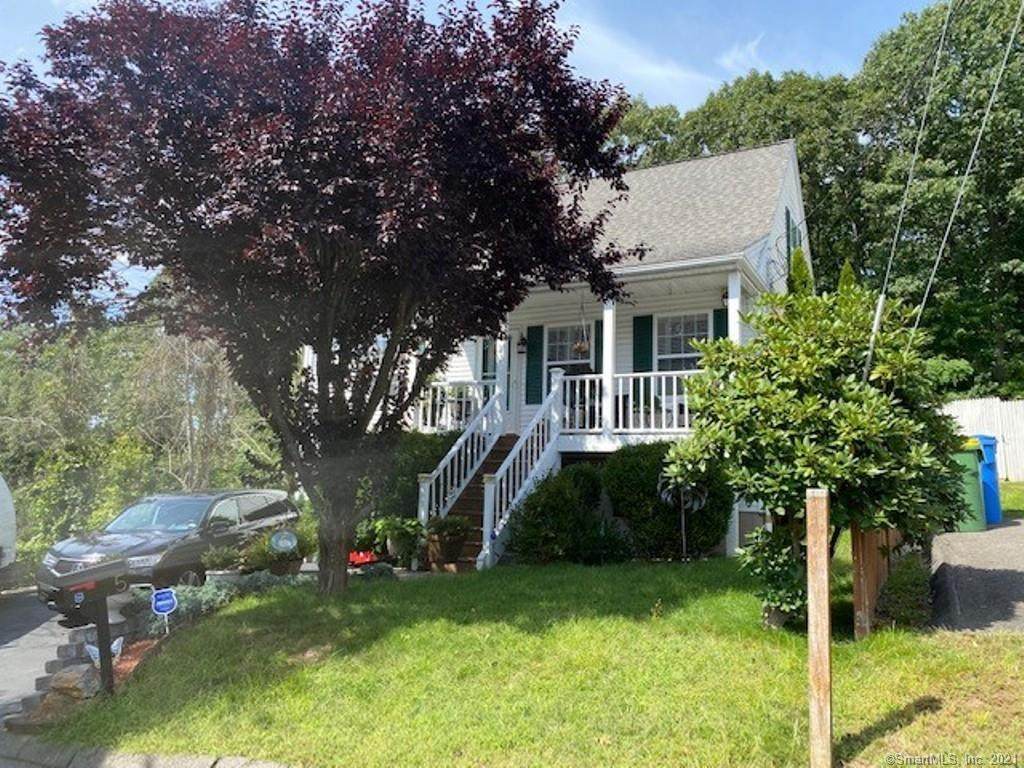 5 Ivy Lane - Photo 1