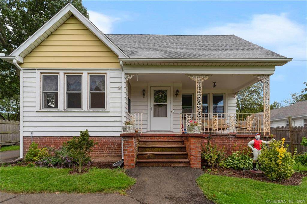 296-298 Platt Avenue - Photo 1
