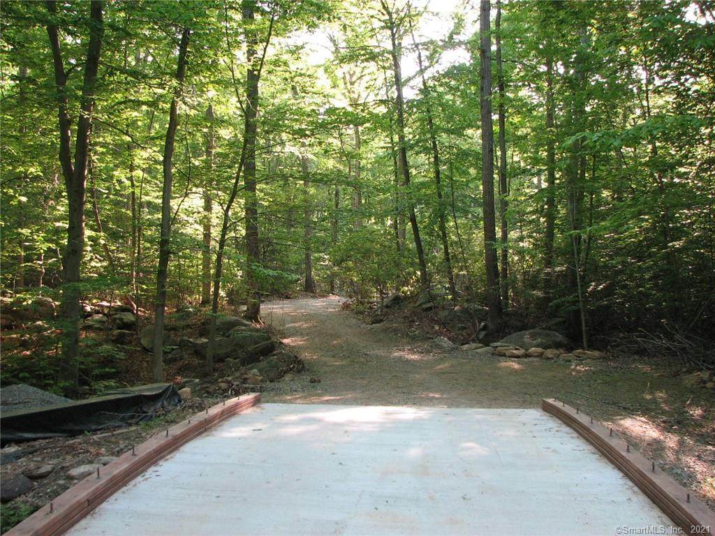 4 Laurel Lane - Photo 1