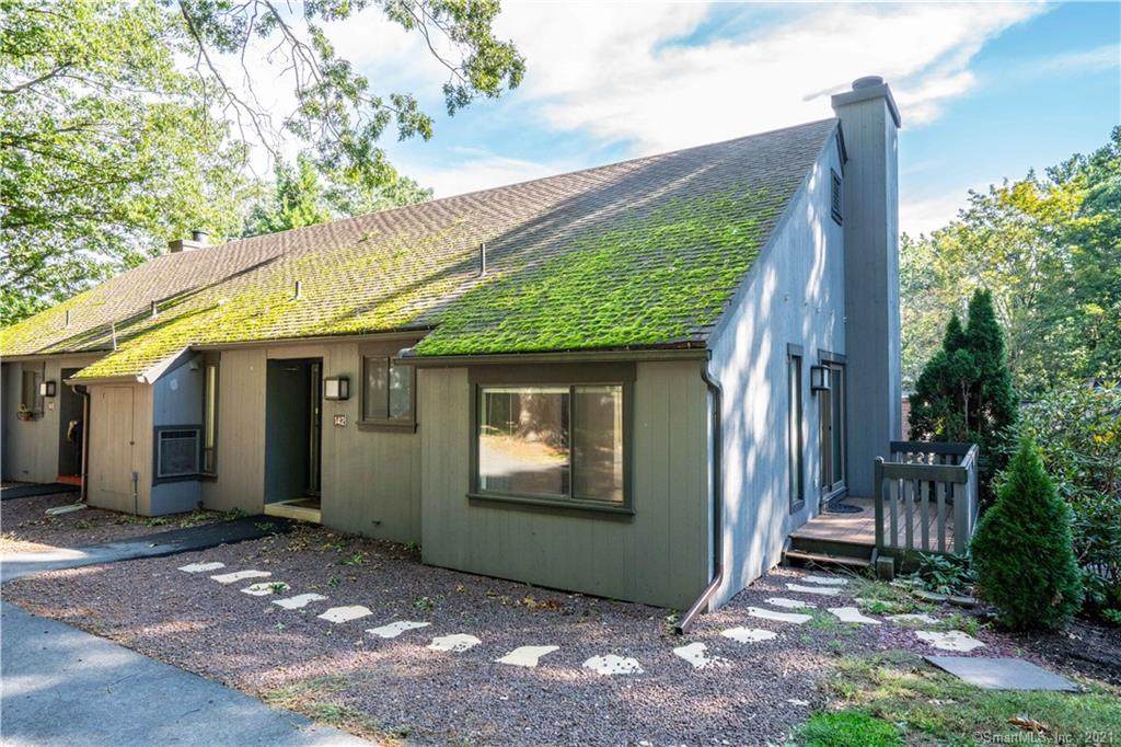 142 Mallard Drive - Photo 1