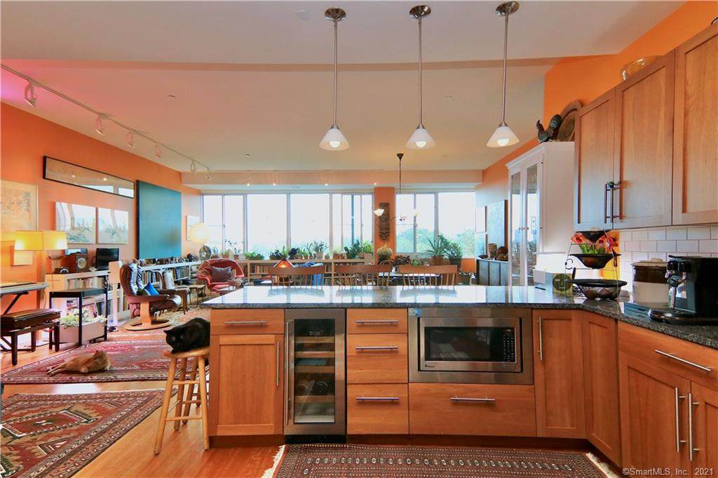 1515 Summer Street - Photo 1