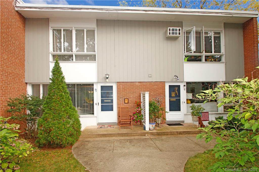 29 Lake Drive - Photo 1