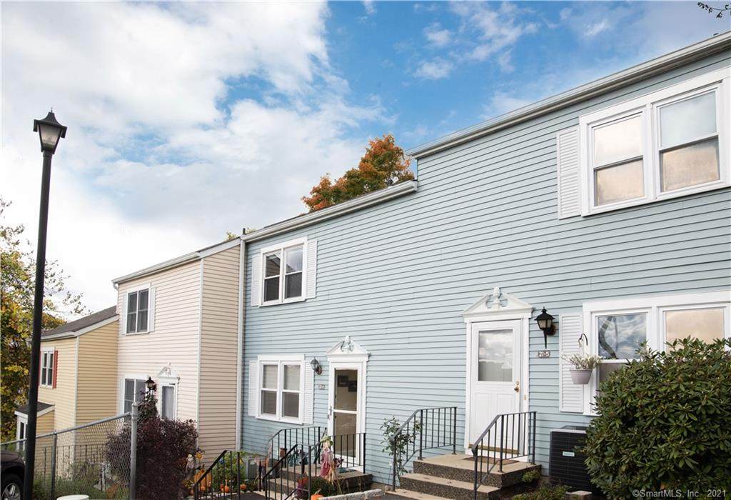 55 Mill Plain Road - Photo 1