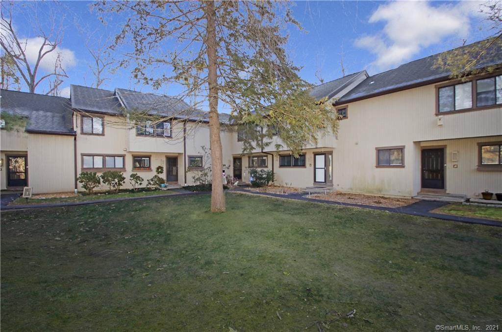 10 Upper Commons - Photo 1