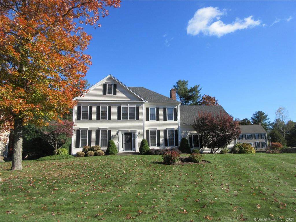 13 Stonegate Circle - Photo 1