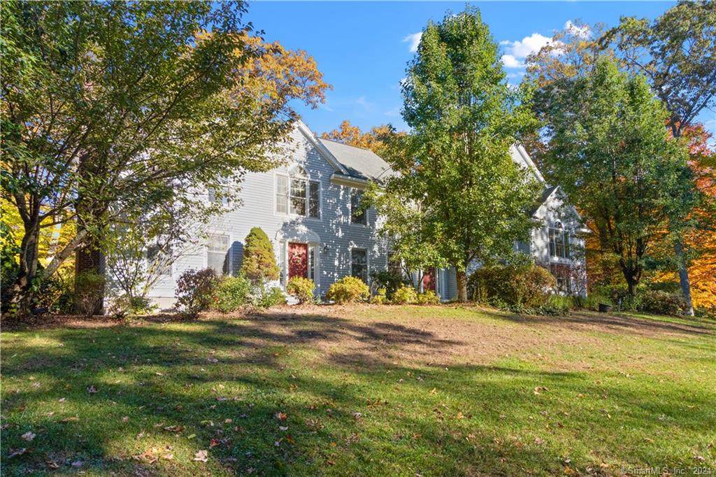 44 Tanglewood Drive - Photo 1