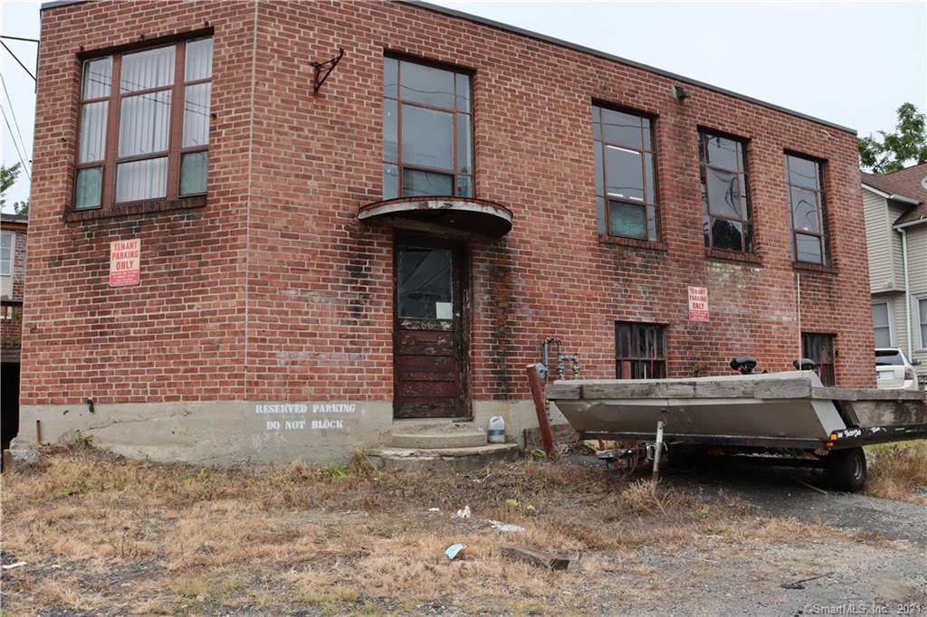 66 Whiting Avenue - Photo 1