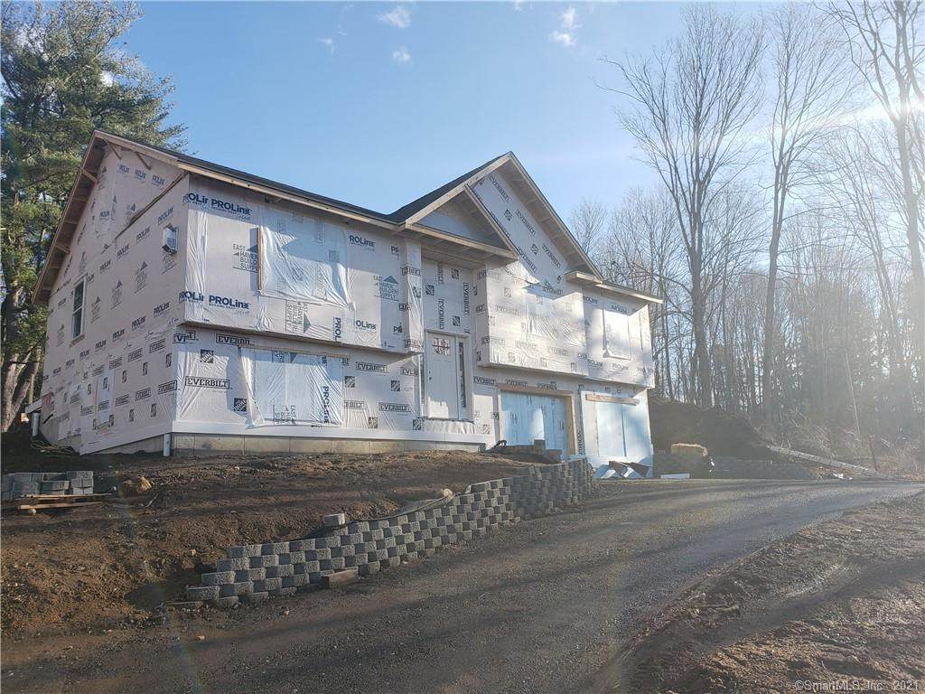 26 Starrs Plain Road - Photo 1