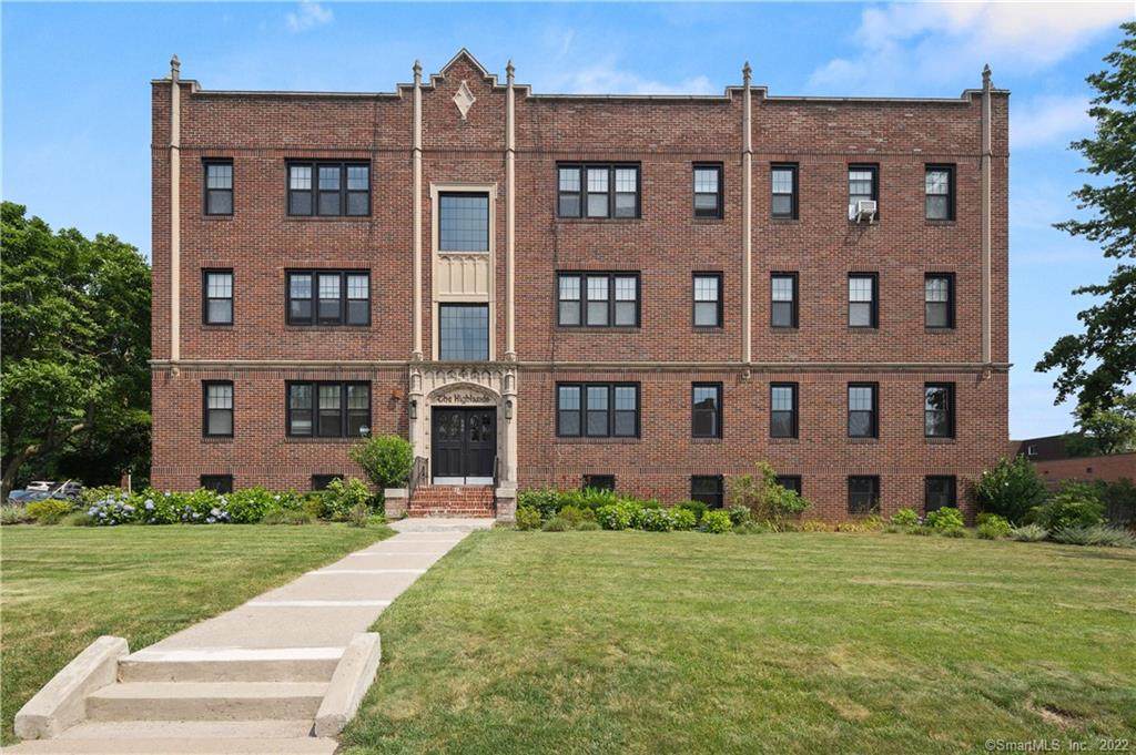 684 Farmington Avenue - Photo 1