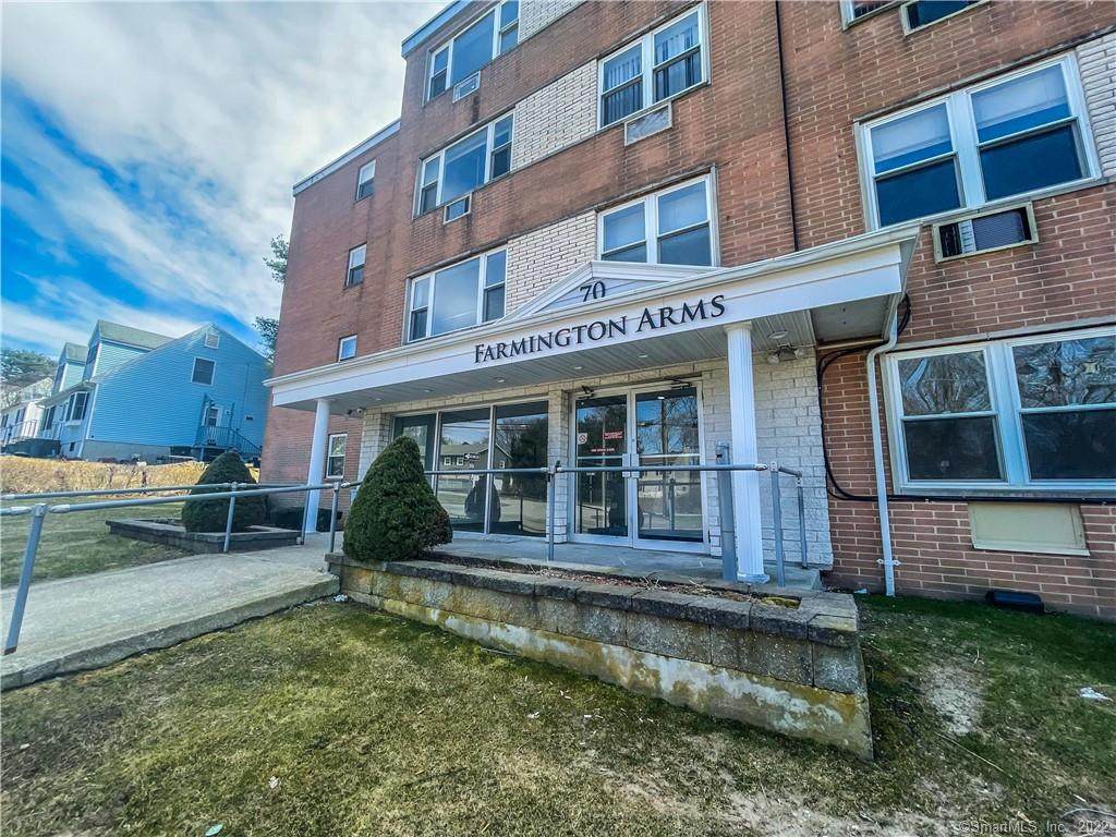 70 Farmington Avenue - Photo 1