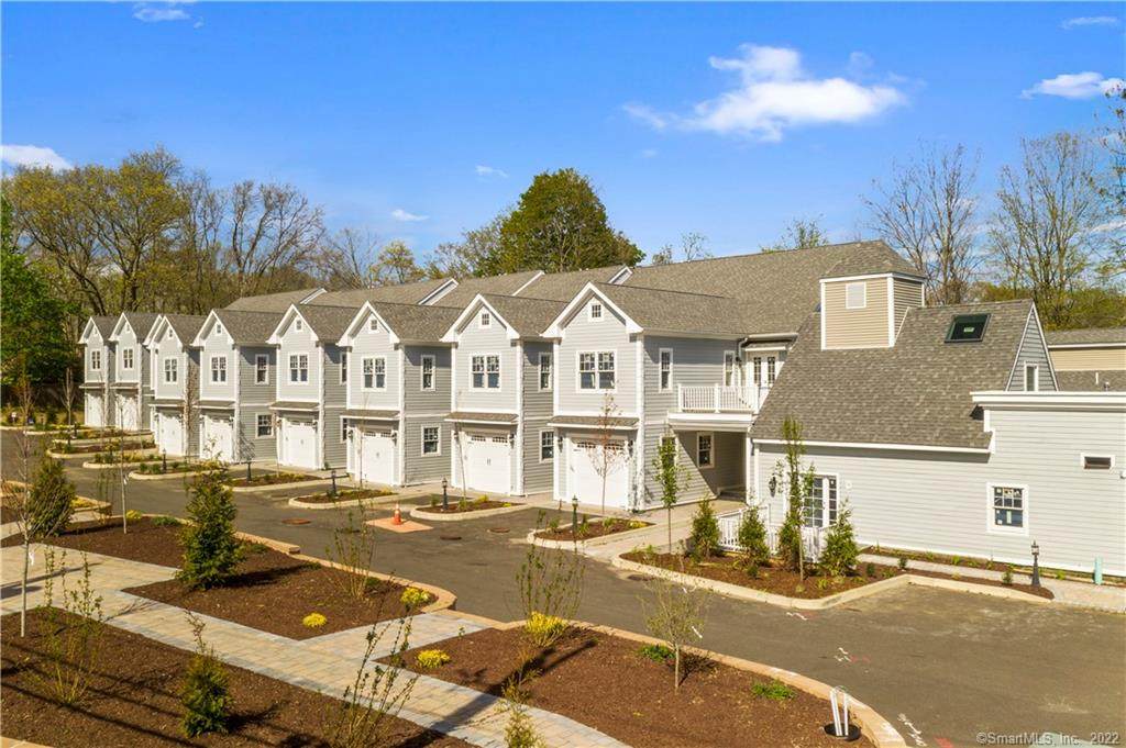 2455 Boston Post Road - Photo 1