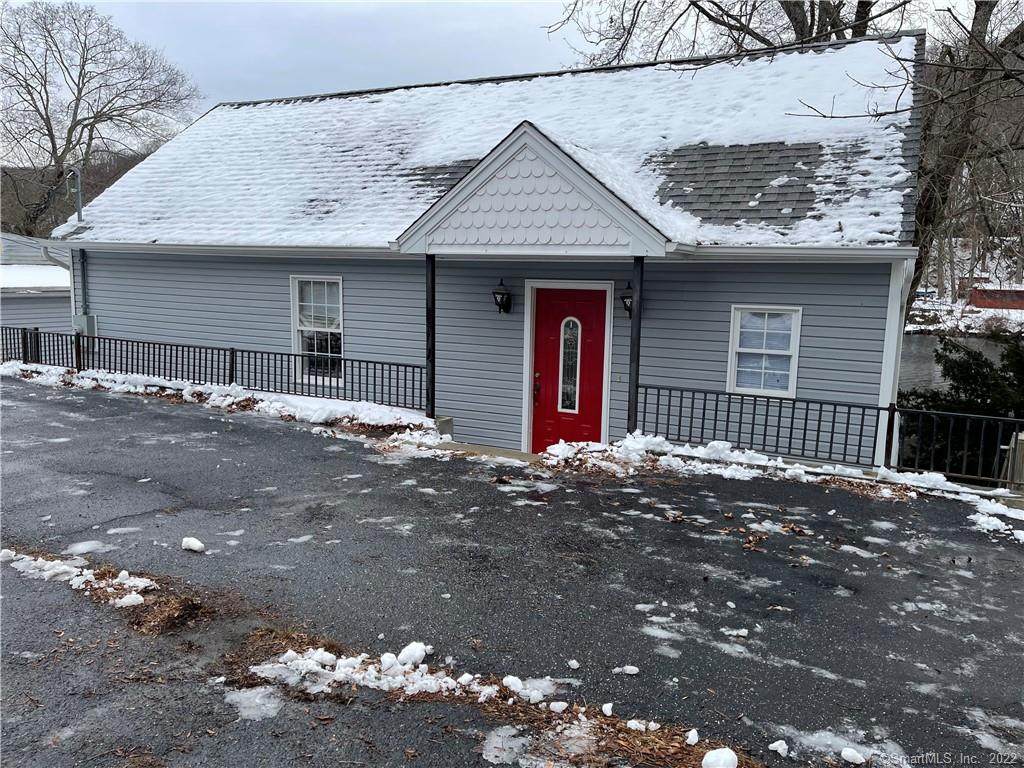 481 Roosevelt Drive - Photo 1